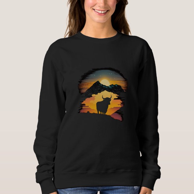 Highland Cow Scottish Cattle Sunset  1 Sweatshirt (Vorderseite)
