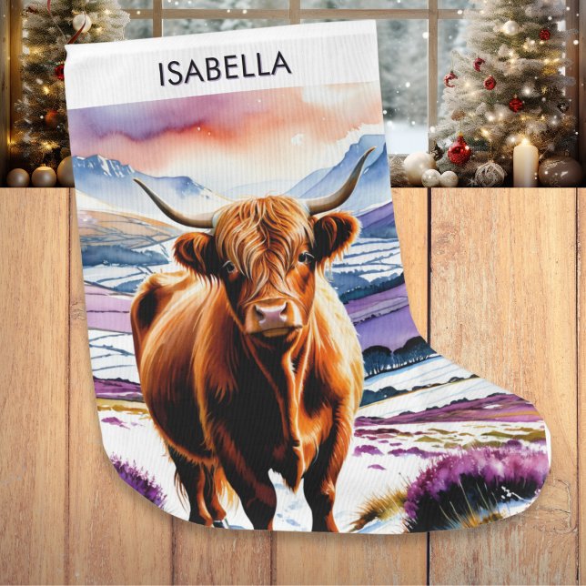 Highland Cow Watercolor Animal Großer Weihnachtsstrumpf (A personalized Christmas stocking, with picture of a Highland cow in snow with purple heather)