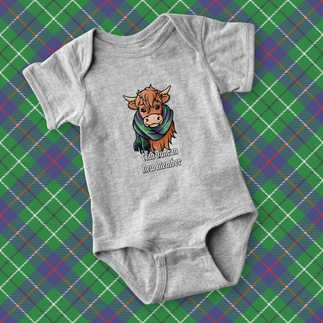 Highland Cow with Duncan Tartan Scarf Baby Strampler (Von Creator hochgeladen)