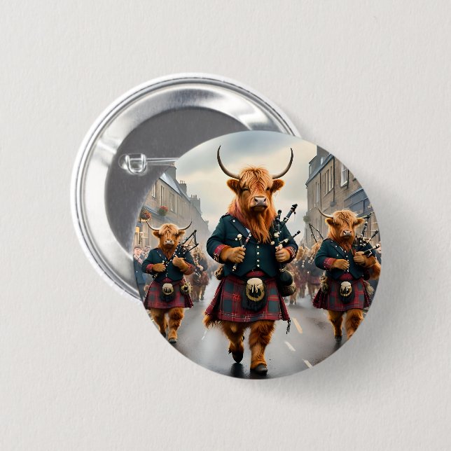 Highland Harmony: Bagpipe Highland Cow Band Button (Vorne & Hinten)