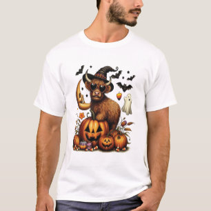 Highland-Kuh auf Kürbis-Halloween T-Shirt