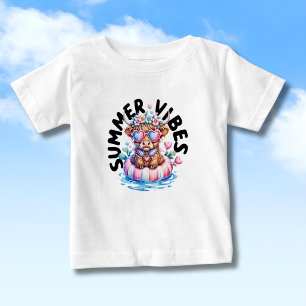 Highland-Kuh mit Sonnenbrille Sommer-Vibes Baby T-shirt