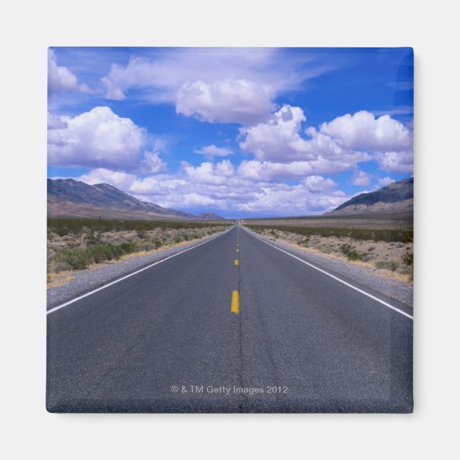 Highway Through Death Valley, Kalifornien Magnet (Vorne)