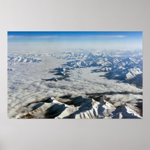 Himalaya-Berge unter Wolken - Tibet Poster