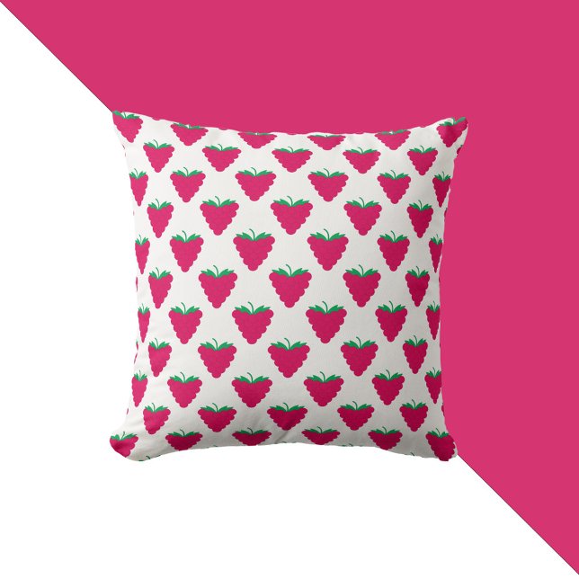 Himbeer-Rosa-Beeren-Fruchtmuster Kissen (A throw pillow with a pattern of pink raspberries with green stems.)