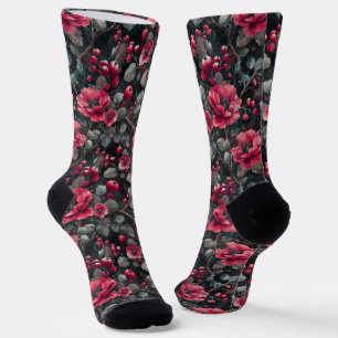 Himbeere, bordeauxfarbene Blume auf dunkelgrau Socken
