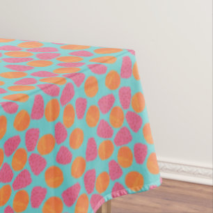 Himbeeren-Mandarinen auf helltürkis blau Tischdecke