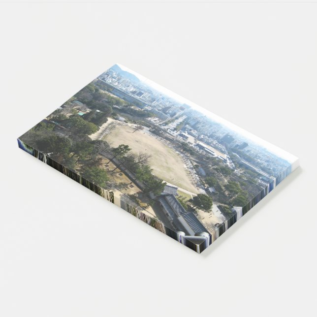 Himeji, Japan (Blick von der Burg auf der Spitze) Post-it Klebezettel (angewinkelt)