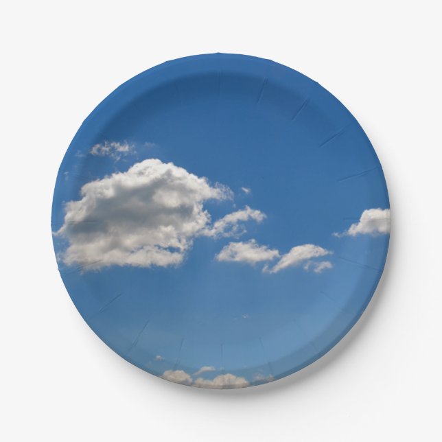 Himmel ist blau und weiße Wolken kommen vorbei Pappteller (Vorderseite)