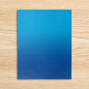 Himmel und tiefblauer monotoner Ombre Puzzle