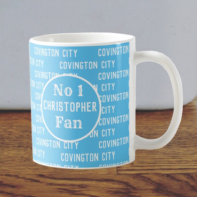Himmelblaue Fußballfans oder Fußballanhänger Kaffeetasse (Von Creator hochgeladen)