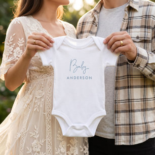 Himmelblaues benutzerdefiniertes Babynamen-Produkt Baby Strampler