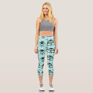 Himmelblaues und Schokoladenbraunes Kegelblumenmus Capri Leggings