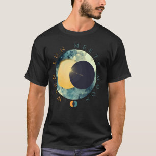 Himmels-Sonne trifft Mondphasen Kosmischer Weltrau T-Shirt