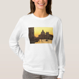 Himmelsfarben bei Sonnenaufgang nahe San Maria Del T-Shirt