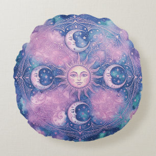Himmelsmandala von Sonne und Mond, Galaxie und Neb Rundes Kissen