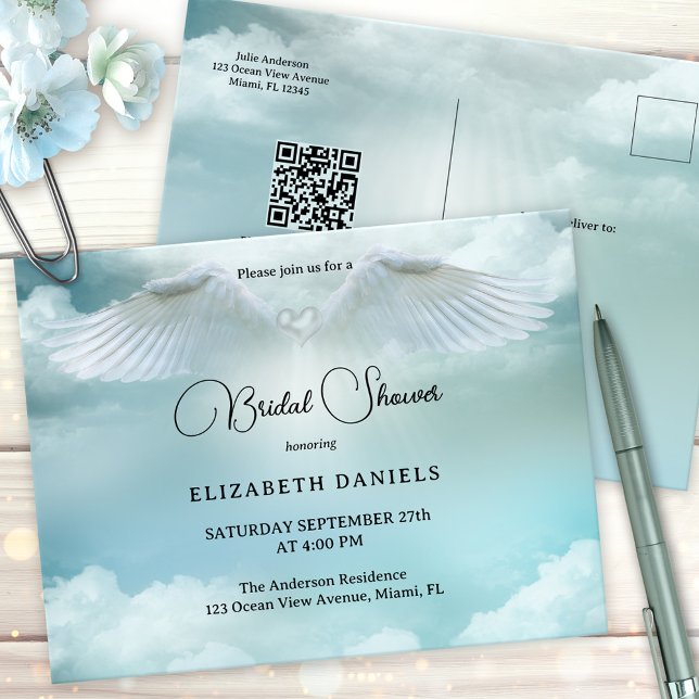 Himmlische Segnung Engel Bridal Dusche Einladung Postkarte (Bridal shower invitation postcard featuring a heavenly scene with dream clouds and angel wings)