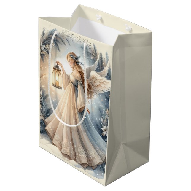 Himmlischer Winterengel - Laterne des Friedens Mittlere Geschenktüte (Rückseite Schrägansicht)