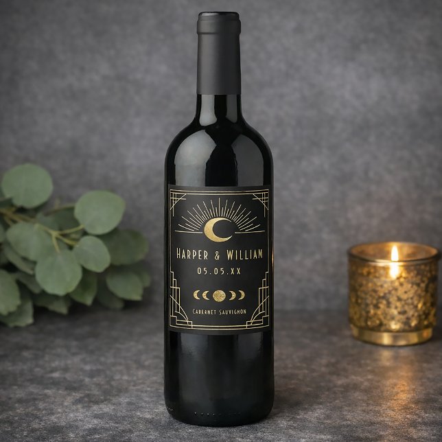 Himmlisches Art Deco in Schwarz und Gold Weinetikett (Elegant Celestial art deco personalized wine label in black and faux gold.)