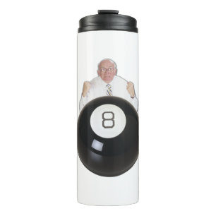 Hinter dem 8 Ball Thermosbecher