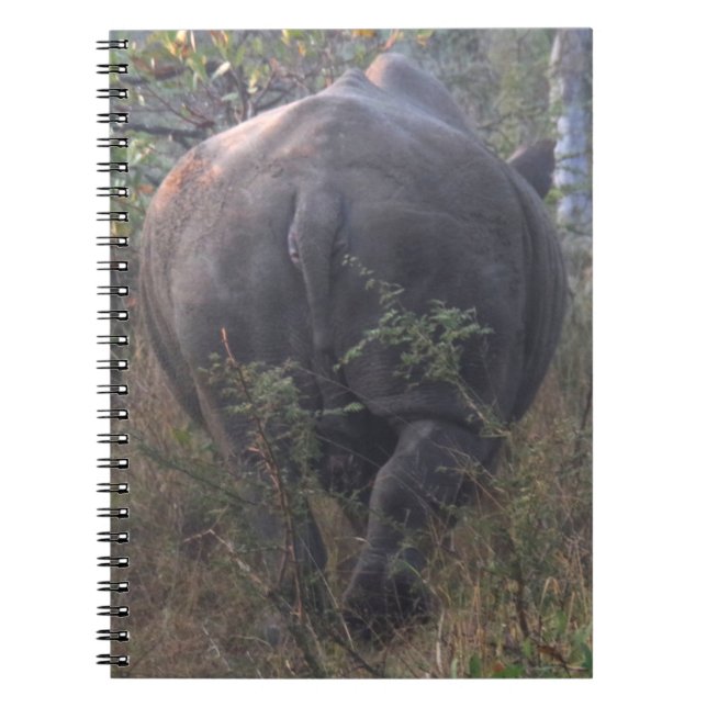 Hinter einem Rhino-Notizbuch Notizblock (Vorderseite)