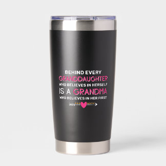 Hinter jeder Enkelin steht eine Oma Thermobecher