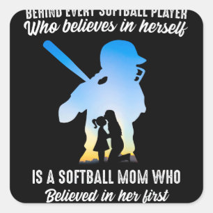 Hinter jeder Softball Player Software-Mama Quadratischer Aufkleber