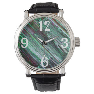 Hinterer Holzfußboden mit Nägeln Armbanduhr