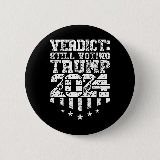 Hintergesiegter Text Trump wählt noch verurteilten Button (Vorderseite)