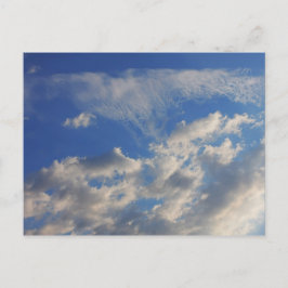 Hintergrund des blauen Himmels. Postkarte