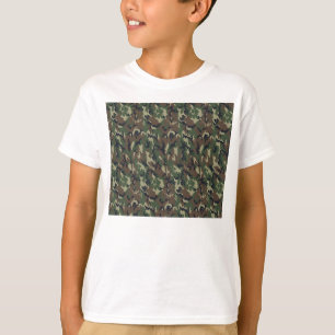 Hintergrund des Militärwalds - Camouflage T-Shirt