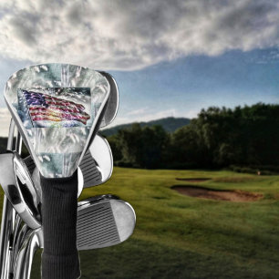 Hintergrund für Feuerwerke II Golf Headcover