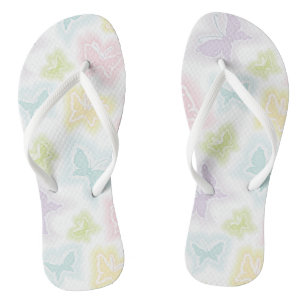 Hintergrund mit Schmetterlingen in Aquarell Flip Flops