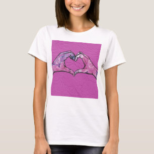 Hintergrundeffekte für das Herz auf rosa Spitzen T-Shirt