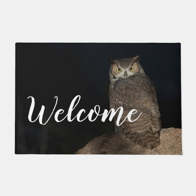 Hinterhof-Virginia-Uhu Fußmatte (Vorderseite)