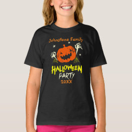 Hinzufügen des Halloween-Party "Familienname" zum T-Shirt