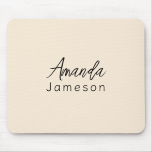 Hinzufügen eines einfachen Minimalmonogramms für d Mousepad