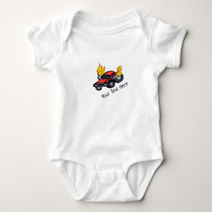 Hinzufügen eines flammenden Textautos Baby Strampler