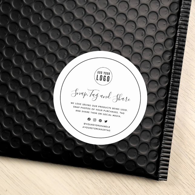 Hinzufügen eines schwarzen Grenzverlaufs für Ihr L Runder Aufkleber (Von Creator hochgeladen)