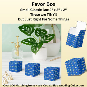 Hinzufügen Ihrer Namen Cobalt Blue & White Roses Geschenkschachtel