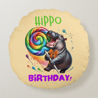 Hippo Birthday fröhlich, farbenfroh Candy Swirl | Rundes Kissen