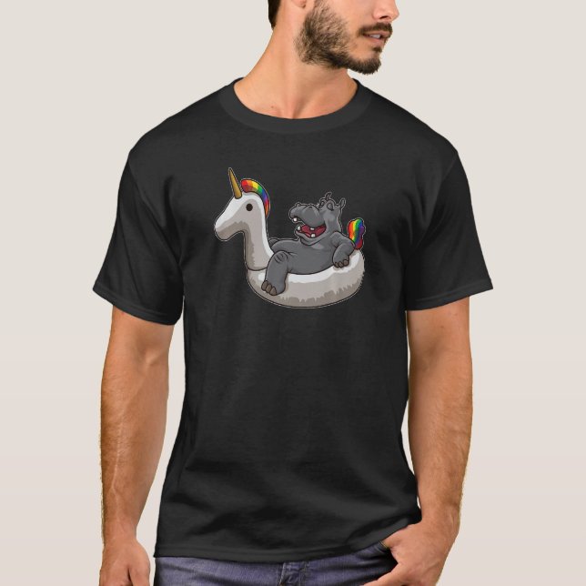 Hippo Relaxen auf Einhornschwimmbad Tubing T-Shirt (Vorderseite)
