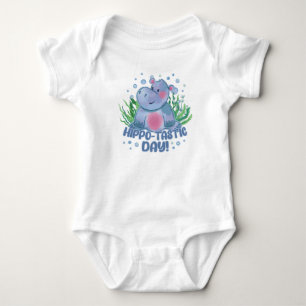 „Hippo-Tastischer Tag“ – Fröhliches Blaues Nilpfer Baby Strampler