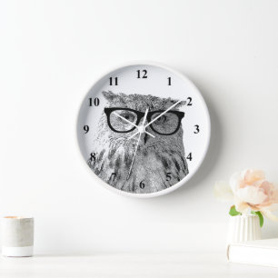 Hipster   Geky Uhu mit Brille Wanduhr
