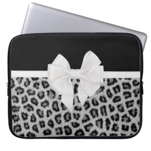 Hipster Mädchen Schwarz Weiß Tierprint und Schleif Laptopschutzhülle