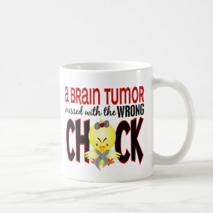 Hirntumor verwirrt mit dem falschen Küken Tasse