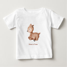 Hirsch mit Namen und Alter Baby T-shirt