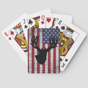 Hirsch-Silhouette über der amerikanischen Flagge J Spielkarten