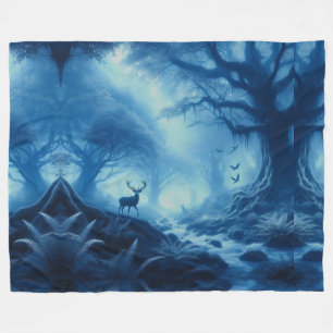 Hirsche im Dunklen Wald der blauen Haze Fleecedecke