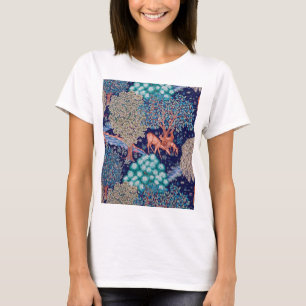 Hirsche im Wald, William Morris T-Shirt